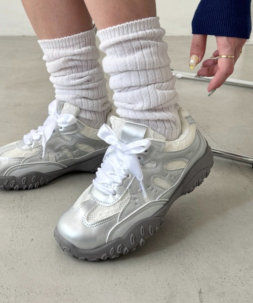 SOLLON.(ソルロン)の「【靴紐2種set】ボリュームソールレーススニーカー(スニーカー・レディース・ベージュ/ホワイト/シルバー・24.5cm/23.5cm/22.5cm)」の14枚目の写真