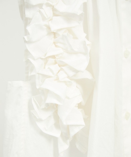 crinkle crinkle crinkle（クリンクルクリンクルクリンクル）の「【crinkle crinkle crinkle】別注side frill no sleeve blouse（シャツ/ブラウス・レディース・ホワイト/ブラック/ブラック系その他3・FREE）」の19枚目の写真