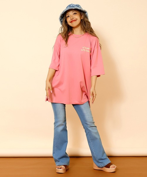 anap mimpi（アナップミンピ）の「ハンドライティング メッセージ 刺繍 オーバーサイズ Tシャツ（Tシャツ/カットソー・レディース・ピンク/ライトイエロー/オフホワイト・FREE）」の15枚目の写真