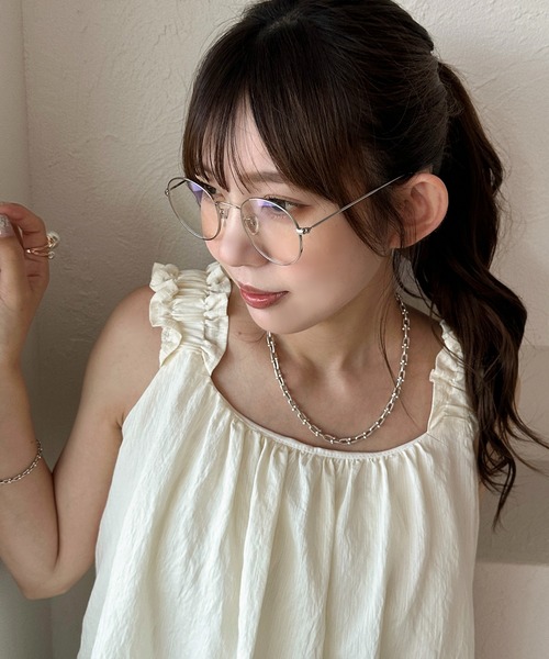 apres jour clair(アプレジュールクレア)の「【apres jour clair】細フレームクリアレンズメガネ(メガネ・レディース・シルバー/ゴールド・FREE)」の2枚目の写真