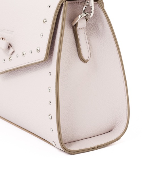 ホワイトスタッズショルダーバッグ ◇ビジュースタッズフラップショルダーバッグ（ショルダーバッグ