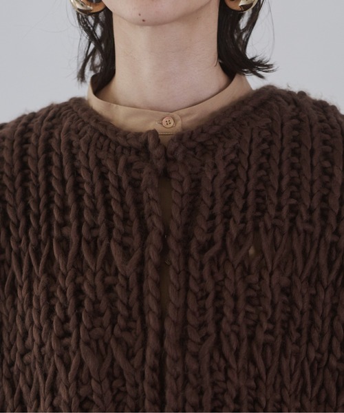 ANGIE(アンジー)の「ハンドニットベスト(ベスト・レディース・アイボリー/ブラック/ブラウン・FREE)」の5枚目の写真