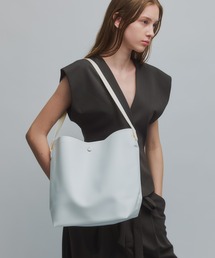 THE ART OF CARRYING（ジアートオブキャリング）の「【THE ART OF CARRYING】PAPER F（ショルダーバッグ）」