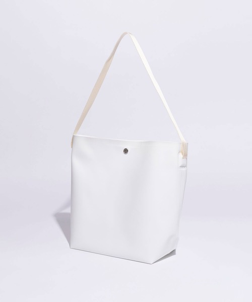 THE ART OF CARRYING（ジアートオブキャリング）の「【THE ART OF CARRYING】PAPER F（ショルダーバッグ・レディース・ホワイト/ブラック・FREE）」の6枚目の写真