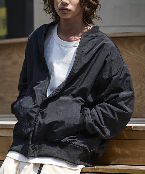 限定展開 リラックスフィット ナイロン フリース リバーシブル MA-1