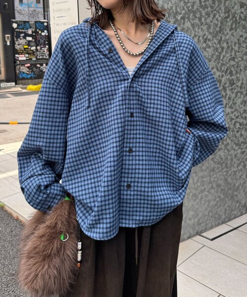 CIAOPANIC(チャオパニック)の「フード付きアソートチェックシャツ / パーカー(シャツ/ブラウス・レディース・グリーン/サックスブルー/ブラウン/ネイビー/ベージュ/ブラック・LARGE/MEDIUM)」の10枚目の写真