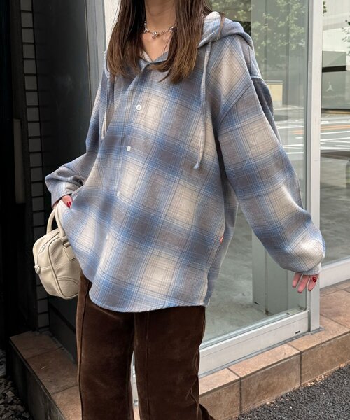 CIAOPANIC(チャオパニック)の「フード付きアソートチェックシャツ / パーカー(シャツ/ブラウス・レディース・グリーン/サックスブルー/ブラウン/ネイビー/ベージュ/ブラック・LARGE/MEDIUM)」の18枚目の写真