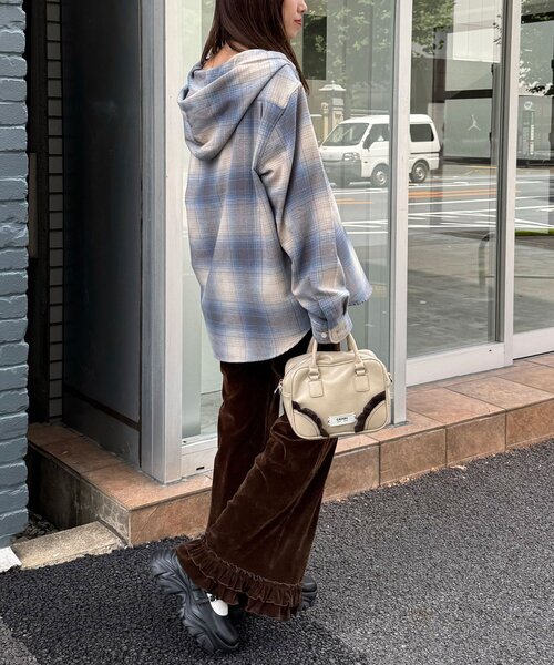 CIAOPANIC(チャオパニック)の「フード付きアソートチェックシャツ / パーカー(シャツ/ブラウス・レディース・グリーン/サックスブルー/ブラウン/ネイビー/ベージュ/ブラック・LARGE/MEDIUM)」の22枚目の写真