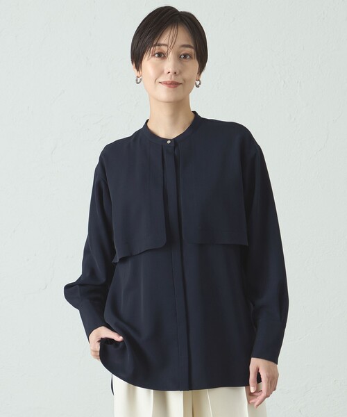 CAST:（キャストコロン）の「【着用しわ軽減/吸水速乾】ガンパッチブラウス（シャツ/ブラウス・レディース・ネイビー/ホワイト・S/M）」の2枚目の写真