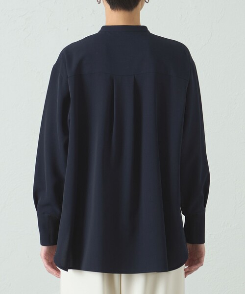 CAST:（キャストコロン）の「【着用しわ軽減/吸水速乾】ガンパッチブラウス（シャツ/ブラウス・レディース・ネイビー/ホワイト・S/M）」の7枚目の写真