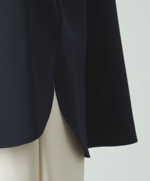 CAST:（キャストコロン）の「【着用しわ軽減/吸水速乾】ガンパッチブラウス（シャツ/ブラウス・レディース・ネイビー/ホワイト・S/M）」の9枚目の写真