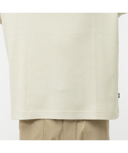 NEW BALANCE（ニューバランス）の「【別注】ニューバランス New Balance THE CITY ワッフルロングスリーブTシャツ シューパッ 限定コラボ（Tシャツ/カットソー・メンズ・オフホワイト/ベージュ/ダークグレー・S/M/L/LL）」の6枚目の写真