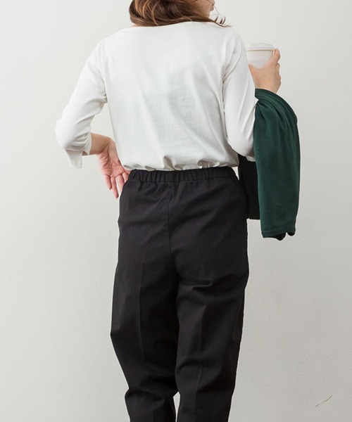 MARAI(マーライ)の「ボートネック七分袖カットソー コットン こなれ感(Tシャツ/カットソー・レディース・ホワイト/カーキ/ブラック/チャコールグレー/杢グレー・4L/3L/L/LL/M)」の9枚目の写真