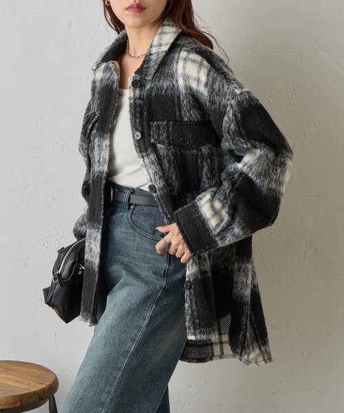 COLONY 2139（コロニートゥーワンスリーナイン）の「シャギーチェックシャツアウター（その他アウター・レディース・ブラウン/ブラック/サックスブルー・FREE）」の11枚目の写真