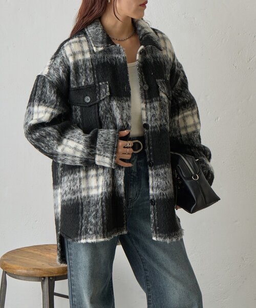 COLONY 2139（コロニートゥーワンスリーナイン）の「シャギーチェックシャツアウター（その他アウター・レディース・ブラウン/ブラック/サックスブルー・FREE）」の13枚目の写真