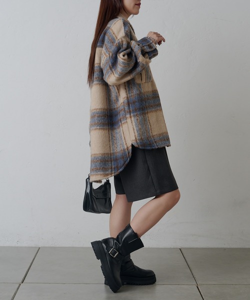 COLONY 2139（コロニートゥーワンスリーナイン）の「シャギーチェックシャツアウター（その他アウター・レディース・ブラウン/ブラック/サックスブルー・FREE）」の8枚目の写真