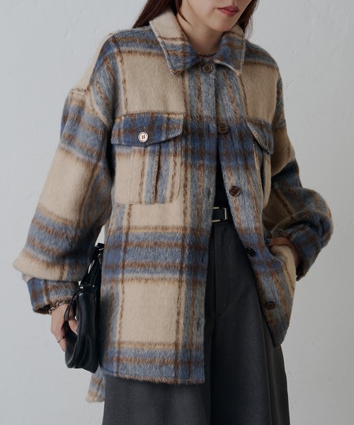 COLONY 2139（コロニートゥーワンスリーナイン）の「シャギーチェックシャツアウター（その他アウター・レディース・ブラウン/ブラック/サックスブルー・FREE）」の4枚目の写真