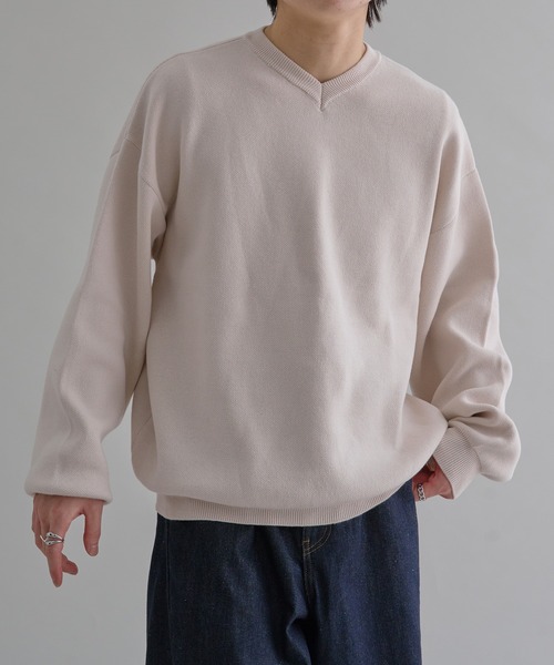 epnok（エプノック）の「ミラノリブ浅Vネックルーズニット（ニット/セーター・メンズ・オフホワイト/アッシュグレー/ブラック・SMALL/MEDIUM/LARGE）」の12枚目の写真