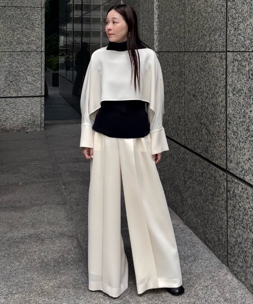 ADORE(アドーア)の「◆シルキーダブルクロスブラウス(シャツ/ブラウス・レディース・ホワイト系その他/グリーン・38)」の18枚目の写真