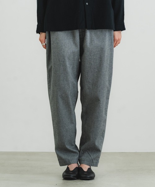 quadro（クオドロ）の「ソフトサーモストレッチサルエルパンツ（その他パンツ・レディース・グレー/ネイビー・FREE）」の20枚目の写真