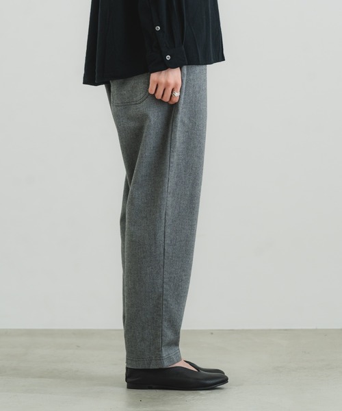 quadro（クオドロ）の「ソフトサーモストレッチサルエルパンツ（その他パンツ・レディース・グレー/ネイビー・FREE）」の22枚目の写真