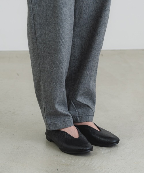 quadro（クオドロ）の「ソフトサーモストレッチサルエルパンツ（その他パンツ・レディース・グレー/ネイビー・FREE）」の16枚目の写真