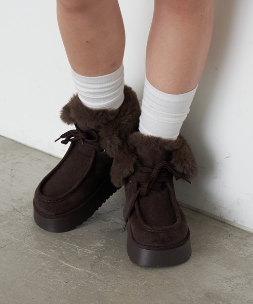 RAY CASSIN（レイカズン）の「厚底ムートンショートブーツ（ブーツ・レディース・ダークブラウン/ベージュ・L/M/S）」の12枚目の写真