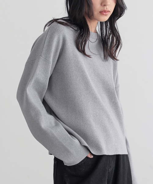 for/c（フォーシー）の「[新色追加]スウェットライクシンプルニット【サスティナブル】（ニット/セーター・レディース・ブラック/オフホワイト/グレー/ブラウン/ネイビー/グリーン・M/L/LL/S）」の4枚目の写真