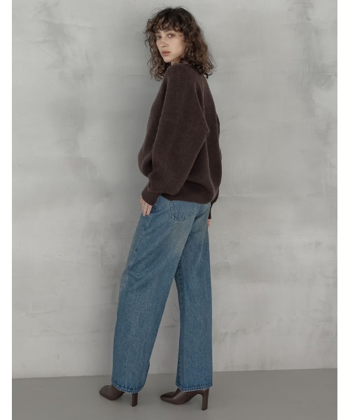 Re:EDIT（リエディ）の「[新色追加][2025AW COLLECTION][静電気防止]深Vネックニットプルオーバー（ニット/セーター・レディース・ボルドー/ブラック/ブラウン/グレー/アイボリー/グリーン・LARGE/MEDIUM）」の22枚目の写真