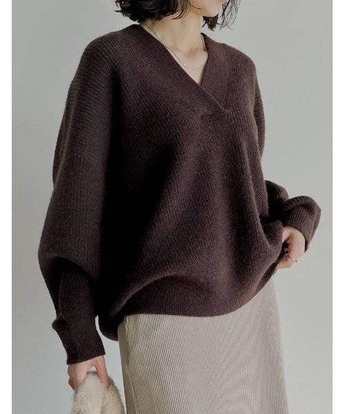 2025AW COLLECTION][静電気防止]深Vネックニットプルオーバー（ニット
