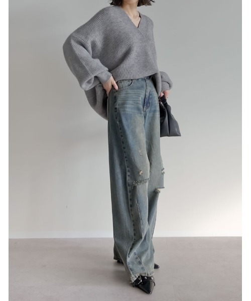 Re:EDIT（リエディ）の「[新色追加][2025AW COLLECTION][静電気防止]深Vネックニットプルオーバー（ニット/セーター・レディース・ボルドー/ブラック/ブラウン/グレー/アイボリー/グリーン・LARGE/MEDIUM）」の18枚目の写真