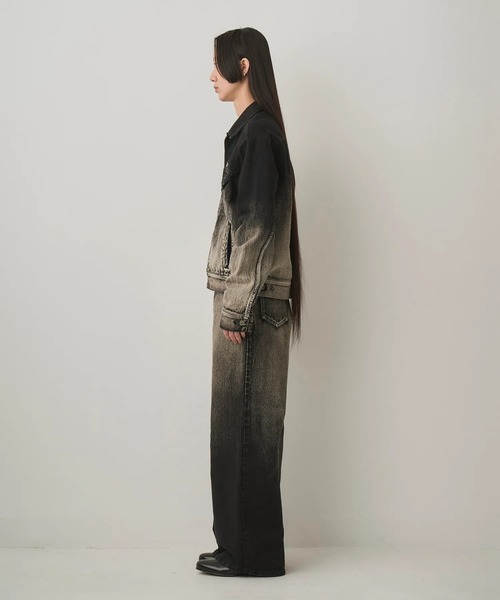 Juha(ユハ)の「【JUHA/ユハ】GRADATION DENIM JACKET(ブルゾン・メンズ・ブラック・3/4)」の5枚目の写真