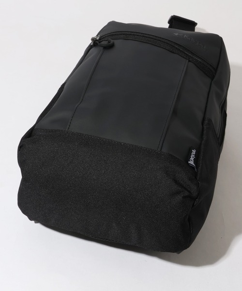 Kaepa(ケイパ)の「【KAEPA/ケイパ】ナイロン×ポリ コンパクト ワンショルダースリングバッグ(ショルダーバッグ・メンズ・ネイビー/グレー/ブラック・FREE)」の4枚目の写真