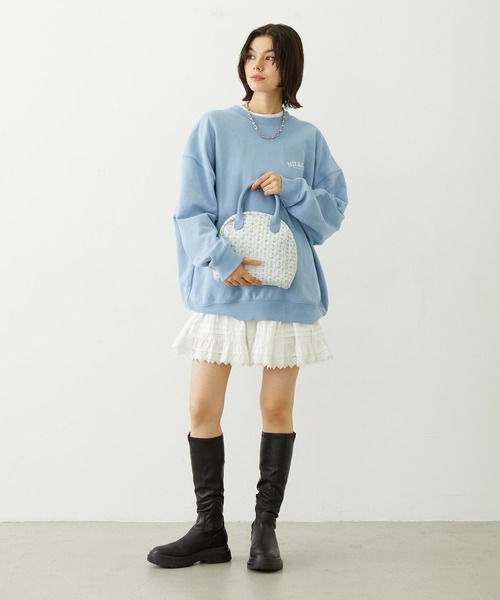 MILKFED.(ミルクフェド)の「STRIPED FLOWER QUILTED BAG(ハンドバッグ・レディース・グレー/オフホワイト・ONE SIZE)」の22枚目の写真