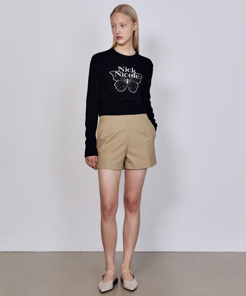 NICK&NICOLE(ニックアンドニコール)の「CASHMERE BUTTERFLY SIGNATURE CROP KNIT_BLACK(ニット/セーター・レディース・その他・FREE)」の6枚目の写真