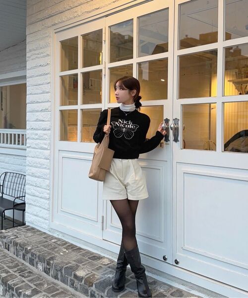 NICK&NICOLE(ニックアンドニコール)の「CASHMERE BUTTERFLY SIGNATURE CROP KNIT_BLACK(ニット/セーター・レディース・その他・FREE)」の10枚目の写真
