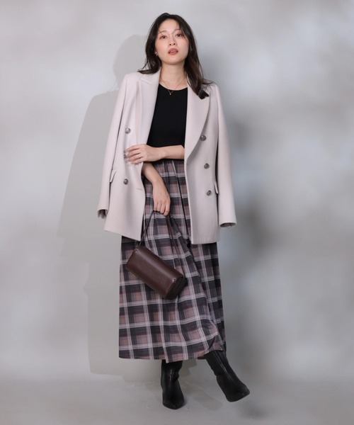 Apuweiser-riche（アプワイザーリッシェ）の「Ｗボタンジャコット（ダウンジャケット/コート・レディース・グレイッシュベージュ/ブラック/モカ・1/2）」の19枚目の写真