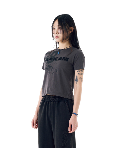 AAKAM（アーカム）の「98 Printed Half Top (Dark Gray)（Tシャツ/カットソー・レディース・その他・1/2/3/WOMENS）」の6枚目の写真