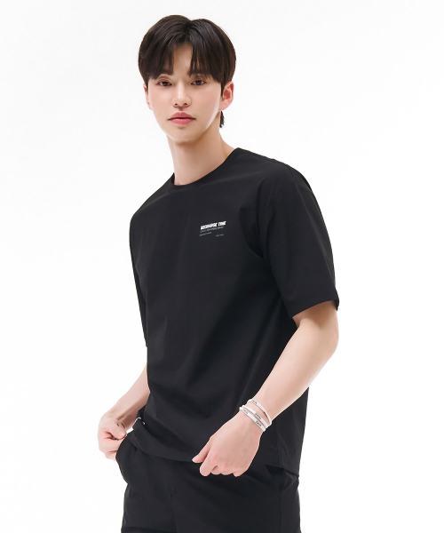 CHASECULT(チェイスカルト)の「男性ストレッチグラフィック半袖Tシャツ-ブラック(Tシャツ/カットソー・メンズ・ブラック・100/95/105/110)」の3枚目の写真