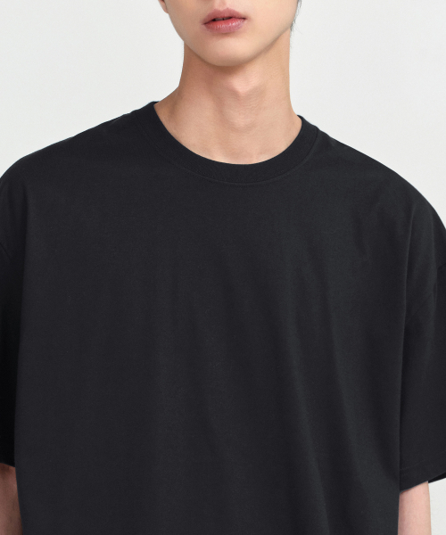 MUSINSA STANDARD（ムシンサスタンダード）の「[クールタンダード] オーバーサイズクルーネックTシャツ [ブラック]（Tシャツ/カットソー・メンズ・その他・SMALL/MEDIUM/LARGE/X-LARGE/XX-LARGE/XXX-LARGE）」の5枚目の写真