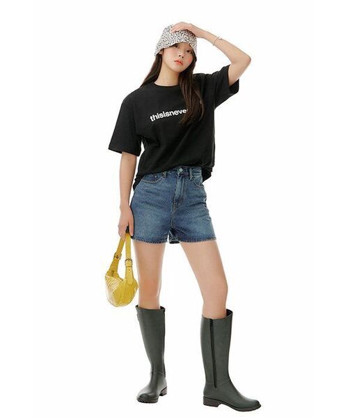 MUSINSA STANDARD WOMAN(ムシンサスタンダードウーマン)の「レディースベーシックデニムショーツ【ミディアムインディゴ】(デニムパンツ・レディース・その他・24/27/29/30/25/26/28)」の9枚目の写真