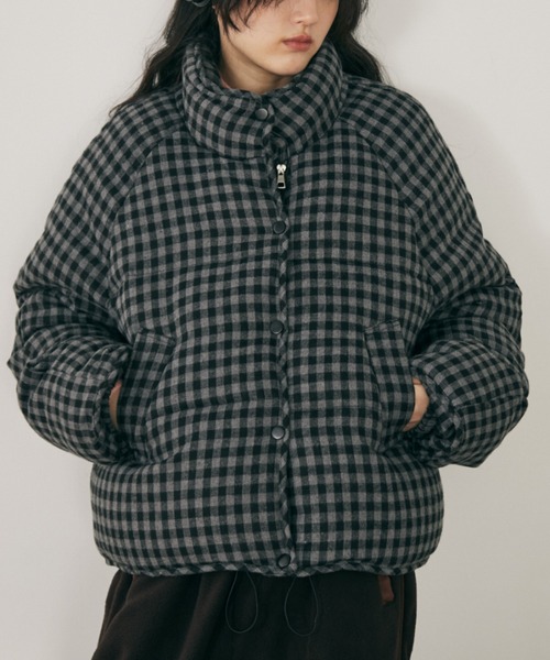 MERLOT（メルロー）の「チェック中綿ブルゾン（ダウンジャケット/コート・レディース・ブラック/ネイビー・FREE）」の5枚目の写真