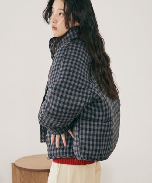 MERLOT（メルロー）の「チェック中綿ブルゾン（ダウンジャケット/コート・レディース・ブラック/ネイビー・FREE）」の22枚目の写真