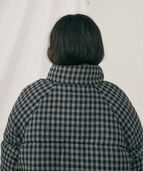 MERLOT（メルロー）の「チェック中綿ブルゾン（ダウンジャケット/コート・レディース・ブラック/ネイビー・FREE）」の20枚目の写真