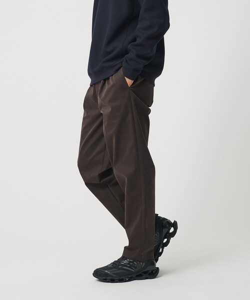 BEAUTY&YOUTH UNITED ARROWS（ビューティーアンドユースユナイテッドアローズ）の「テック ギャバジン テーパード イージー パンツ NO.7（スラックス・メンズ・ダークブラウン/ナチュラル/ブラック・L/S/XL/M）」の19枚目の写真