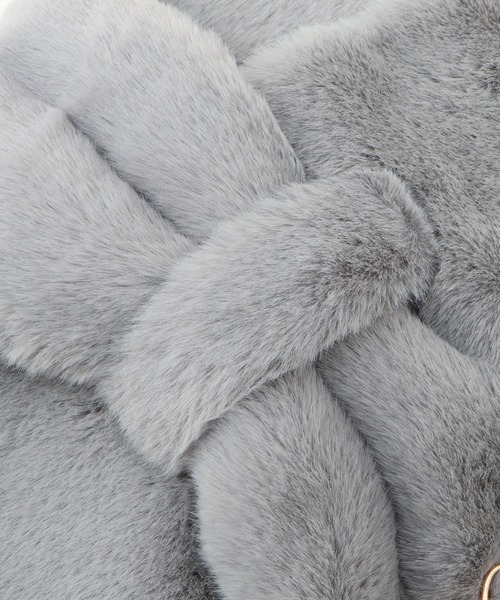 ROPE' PICNIC（ロペピクニック）の「ブローチ付きフェイクファーティペット（マフラー・レディース・グレー/ブラウン/キナリ・FREE）」の10枚目の写真