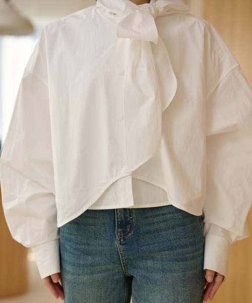 LAULEN（ローレン）の「cotton cropped tie blouse /コットンリボンクロップドタイブラウス（シャツ/ブラウス・レディース・ブラック/ホワイト・FREE）」の9枚目の写真