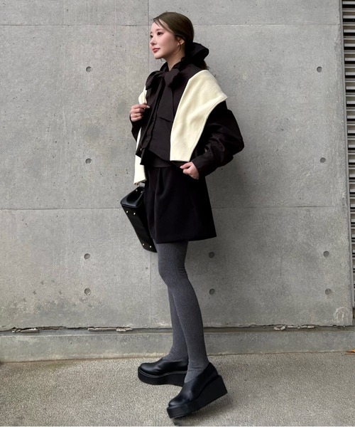 LAULEN（ローレン）の「cotton cropped tie blouse /コットンリボンクロップドタイブラウス（シャツ/ブラウス・レディース・ブラック/ホワイト・FREE）」の14枚目の写真
