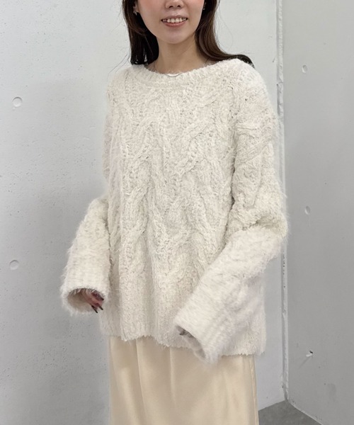 archives（アルシーヴ）の「フェザーモールケーブルニットプルオーバー（ニット/セーター・レディース・ベージュ/ブラウン/ブルー/アイボリー/ピンク・MEDIUM）」の2枚目の写真