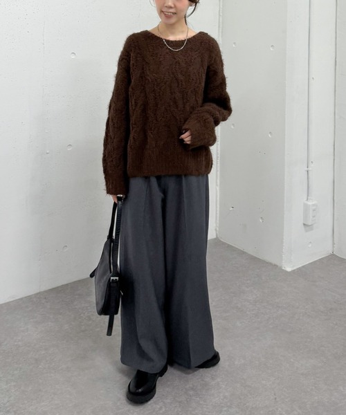 archives（アルシーヴ）の「フェザーモールケーブルニットプルオーバー（ニット/セーター・レディース・ベージュ/ブラウン/ブルー/アイボリー/ピンク・MEDIUM）」の21枚目の写真